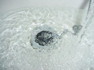 gurgling-bathtub-drain